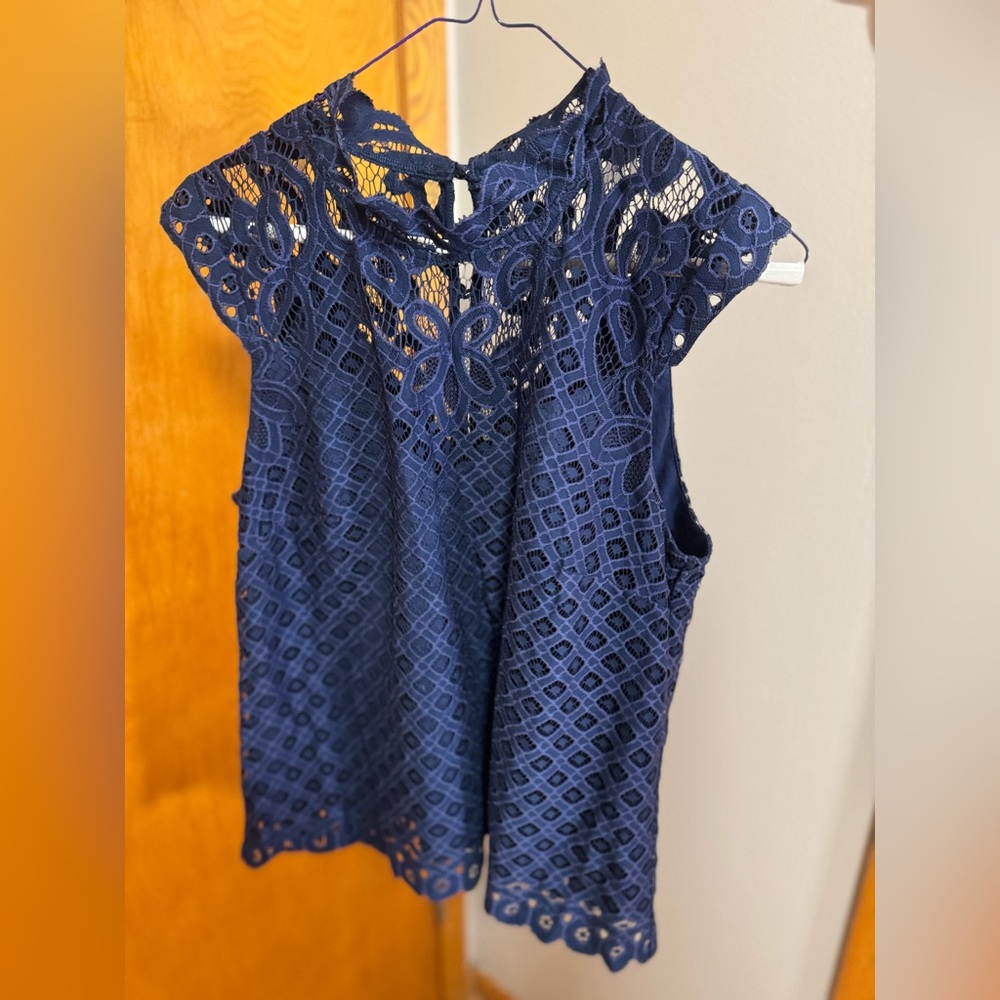 Laundry by Shelli Segal Navy Lace Blouse Medium